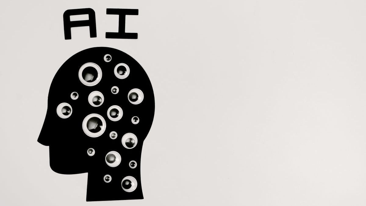 Former Romanian PM Advocates for a Global AI Treaty to Protect Democracy and Human Rights