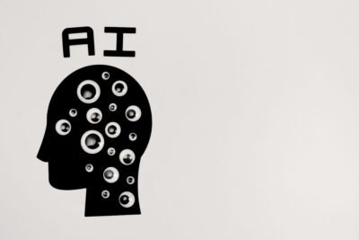 Former Romanian PM Advocates for a Global AI Treaty to Protect Democracy and Human Rights