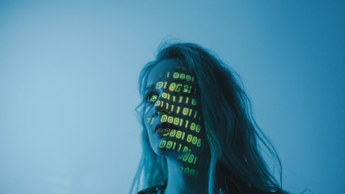 Shark Trades Thwarts Insider Data Breach Attempt and Secures Confidential Client Information