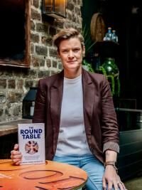 Senior SaaS Leader Says Human Connection Will Become a Business Advantage in the AI Age