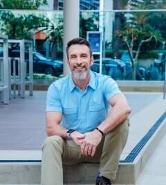 Mike Michalowicz’s ‘Digital Mind’ Takes Center Stage at Human by Design