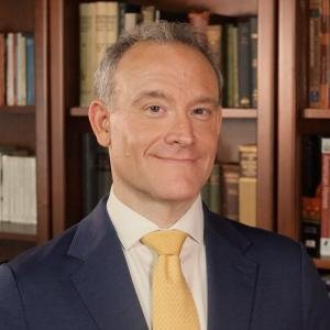 Jason Schenker’s new book on surviving AI and downturns hits No. 1 on Amazon